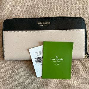 Kate Spade large wallet in light beige/black